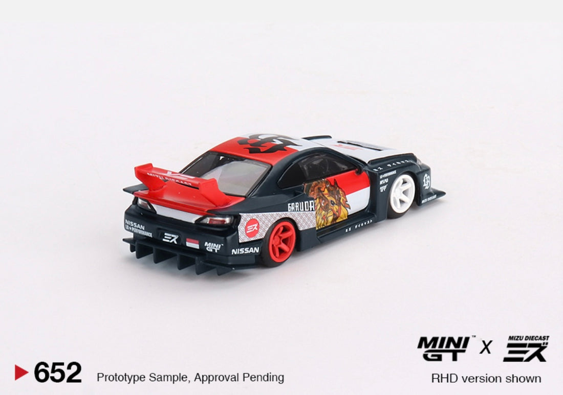 Nissan LB-Super Silhouette S15 SILVIA "Garuda" - 1:64 Scale Diecast - Mini GT