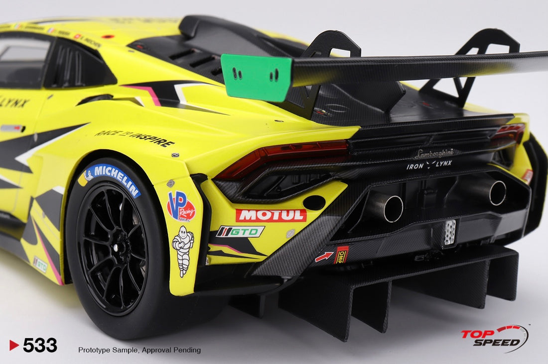 2023 IMSA DAYTONA 24 HR - #19 LAMBORGHINI HURACAN GT3 EVO2 - 1:18 SCALE MODEL - TOPSPEED