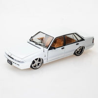 VL CALAIS - WHITE - 1:24 SCALE DIECAST MODEL - DDA