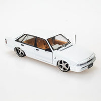 VL CALAIS - WHITE - 1:24 SCALE DIECAST MODEL - DDA