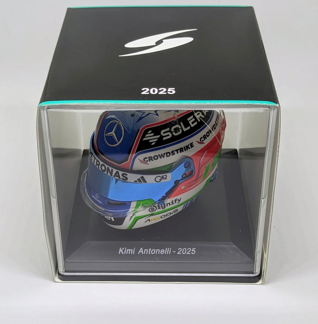 KIMI ANTONELLI - MERCEDES-AMG PETRONAS F1 TEAM -  2025 SEASON - 1:5 SCALE HELMET - SPARK