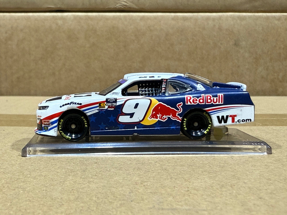 SHANE VAN GISBERGEN 2025 WEATHERTECH/RED BULL CHICAGO RACED WIN 1:64 SCALE ARC DIECAST