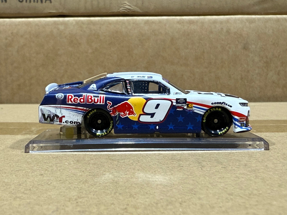 SHANE VAN GISBERGEN 2025 WEATHERTECH/RED BULL CHICAGO RACED WIN 1:64 SCALE ARC DIECAST