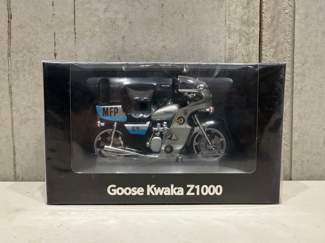 MAD MAX - GOOSE'S CUSTOM "KWAKA Z1000" KAWASAKI POLICE BIKE - 1:18 SCALE MODEL