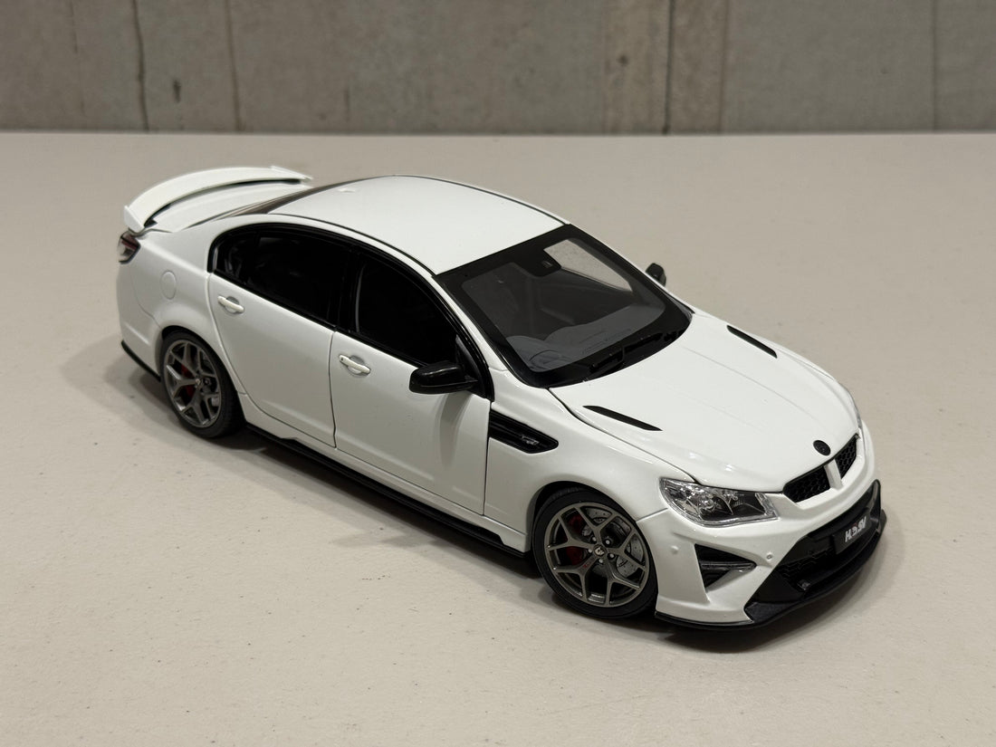 HSV Gen-F2 GTSR - 2017 - Heron - 1:18 Model Car - BIANTE