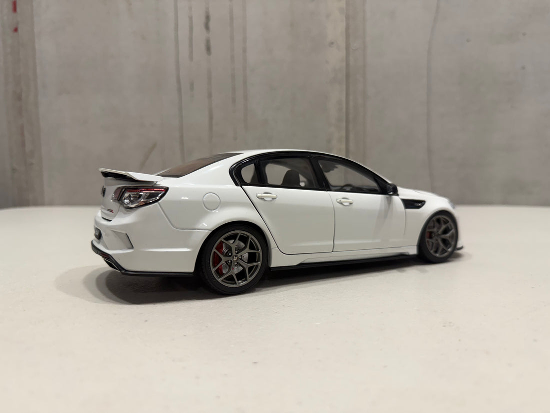 HSV Gen-F2 GTSR - 2017 - Heron - 1:18 Model Car - BIANTE