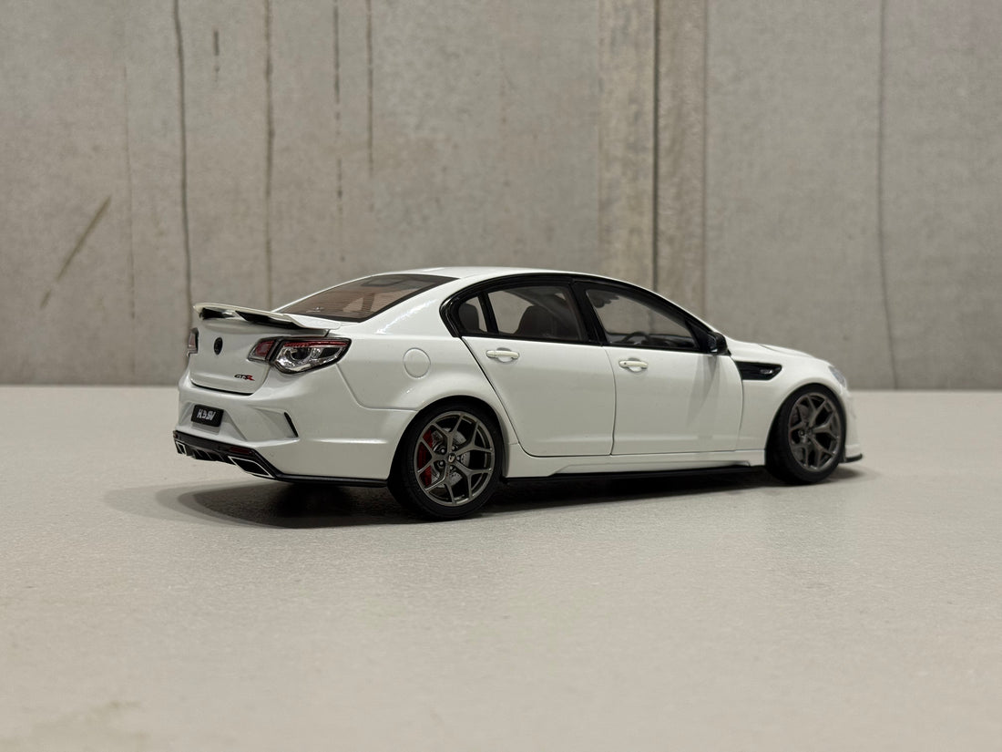 HSV Gen-F2 GTSR - 2017 - Heron - 1:18 Model Car - BIANTE
