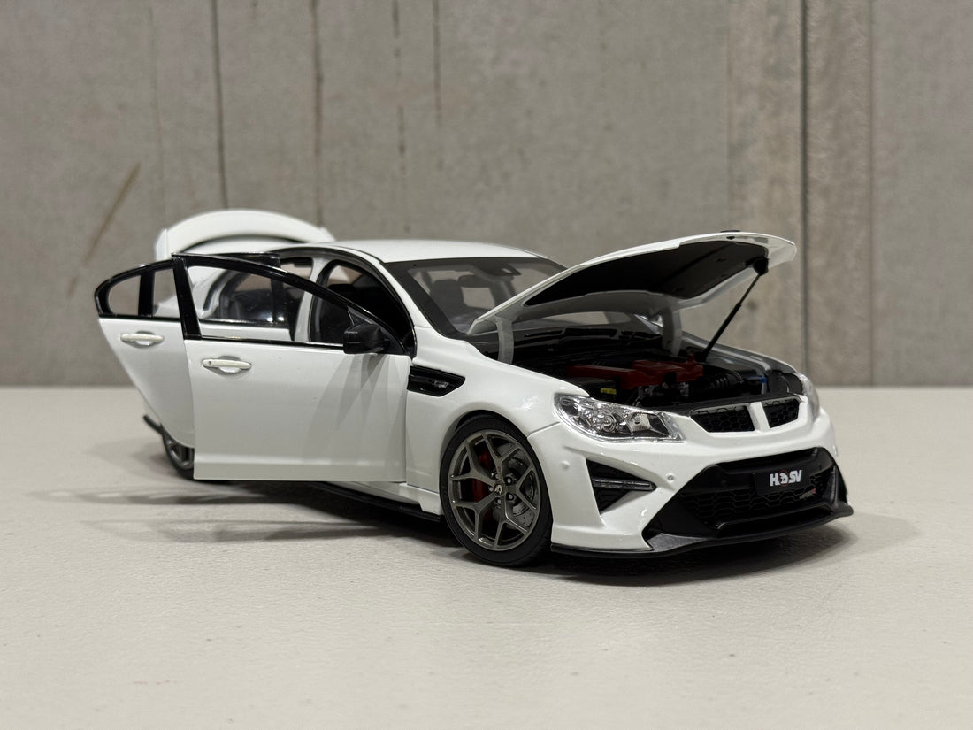 HSV Gen-F2 GTSR - 2017 - Heron - 1:18 Model Car - BIANTE