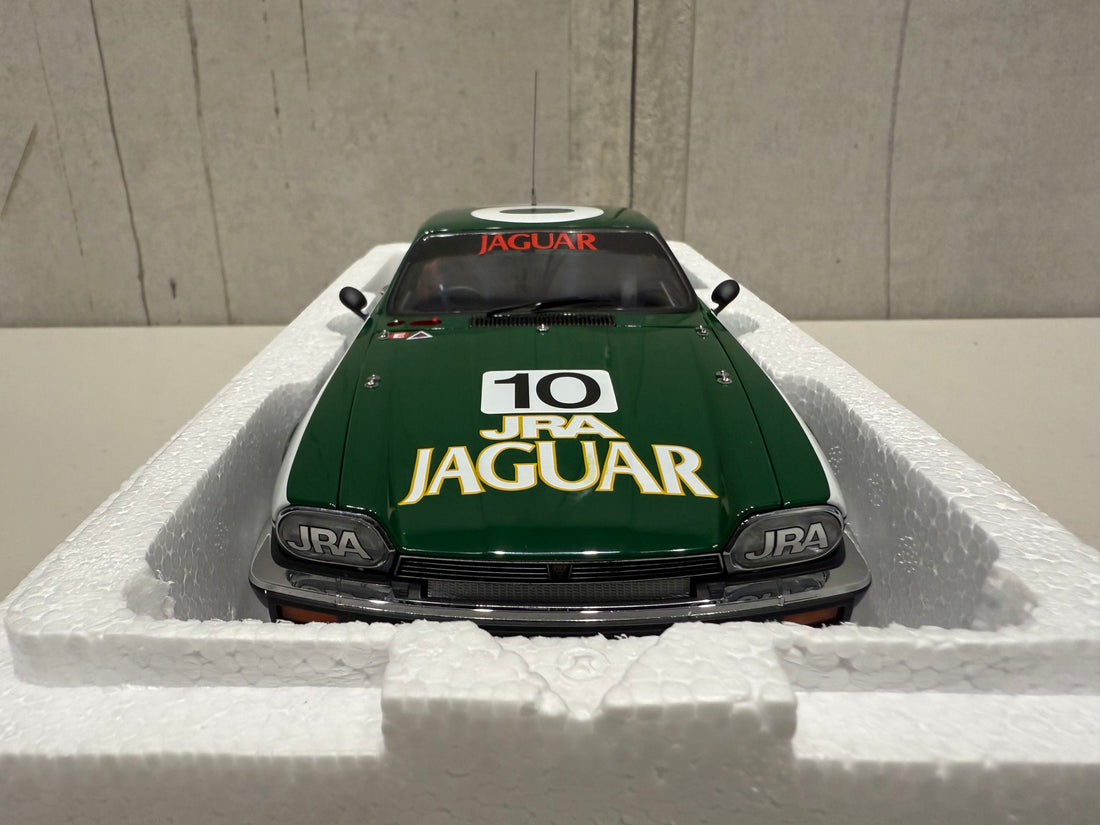 JOHN GOSS - ARMIN HANNE #10 - 1985 JAGUAR XJ-S BATHURST WINNER - 1:18 SCALE DIECAST MODEL