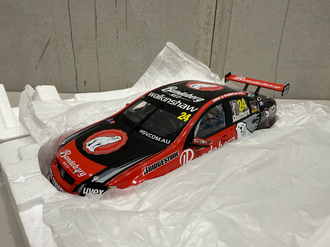 FABIAN COULTHARD - BUNDABERG RED RACING 2010 HOLDEN VE COMMODORE - 1:18 SCALE DIECAST MODEL - BIANTE