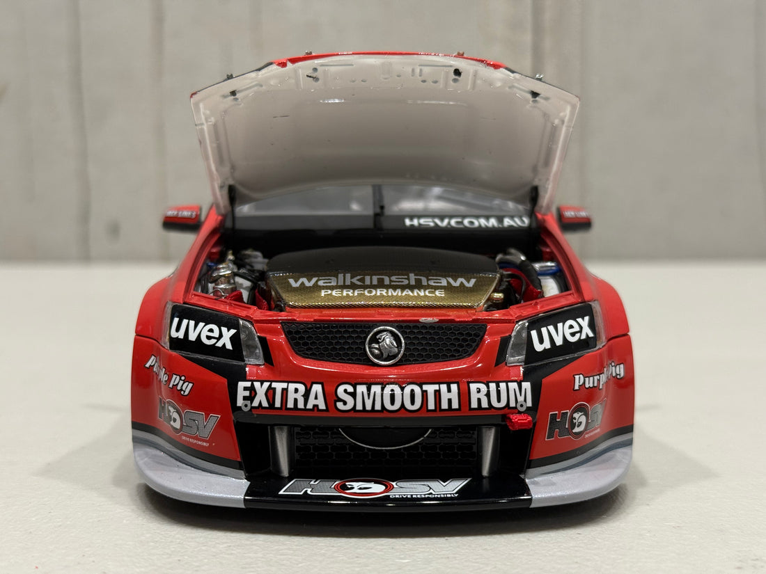 FABIAN COULTHARD - BUNDABERG RED RACING 2010 HOLDEN VE COMMODORE - 1:18 SCALE DIECAST MODEL - BIANTE