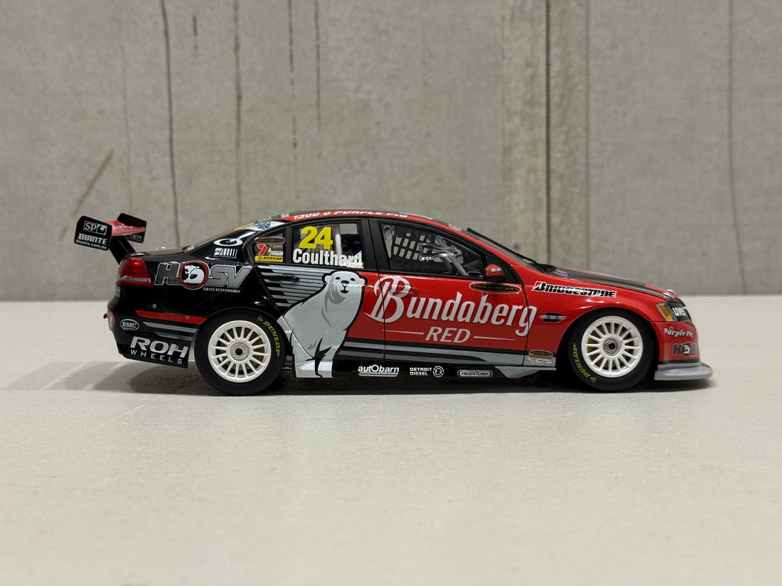 FABIAN COULTHARD - BUNDABERG RED RACING 2010 HOLDEN VE COMMODORE - 1:18 SCALE DIECAST MODEL - BIANTE