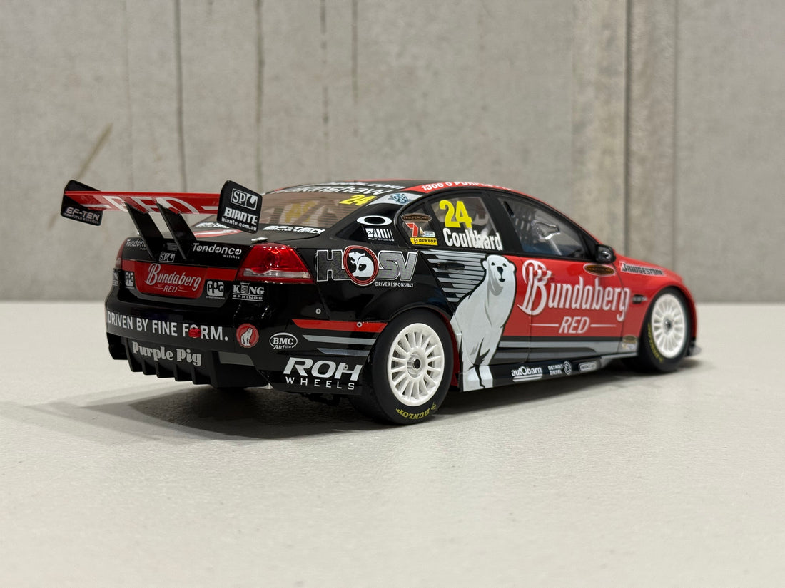 FABIAN COULTHARD - BUNDABERG RED RACING 2010 HOLDEN VE COMMODORE - 1:18 SCALE DIECAST MODEL - BIANTE