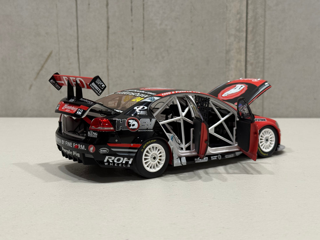 FABIAN COULTHARD - BUNDABERG RED RACING 2010 HOLDEN VE COMMODORE - 1:18 SCALE DIECAST MODEL - BIANTE