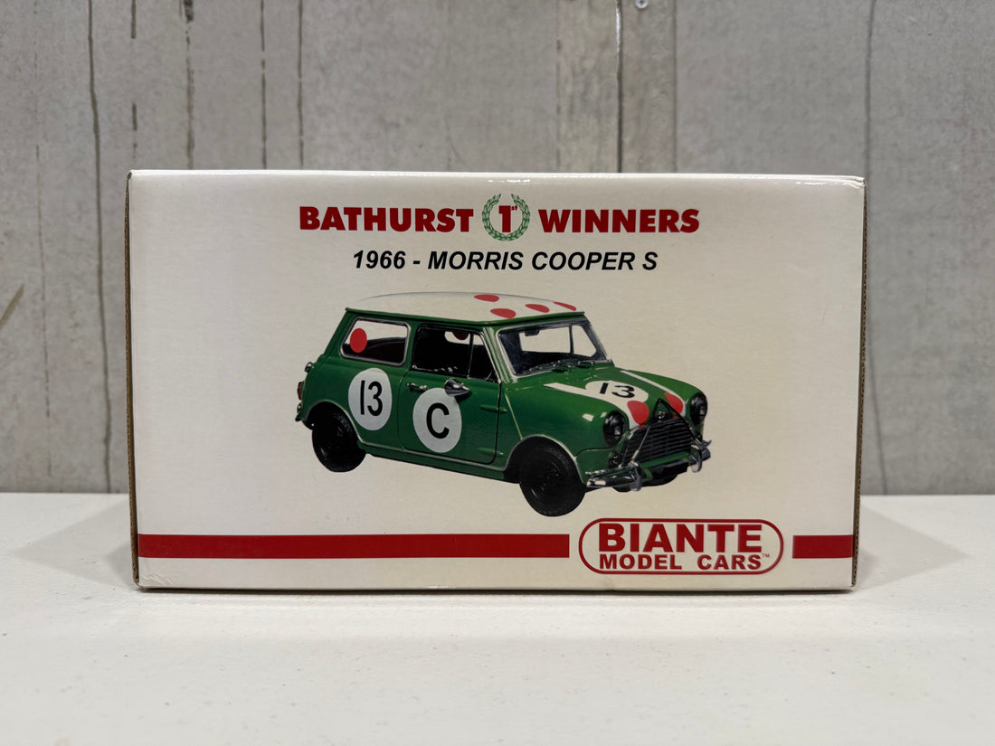1966 BATHURST WINNER - MORRIS COOPER S - B.HOLDEN - R.AALTONEN - 1:18 SCALE DIECAST MODEL