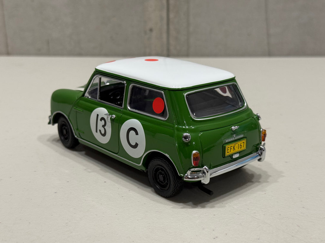 1966 BATHURST WINNER - MORRIS COOPER S - B.HOLDEN - R.AALTONEN - 1:18 SCALE DIECAST MODEL