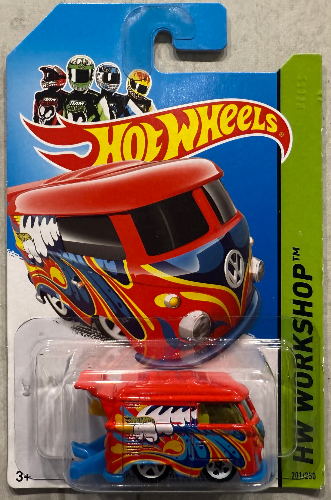 VOLKSWAGEN KOOL KOMBI