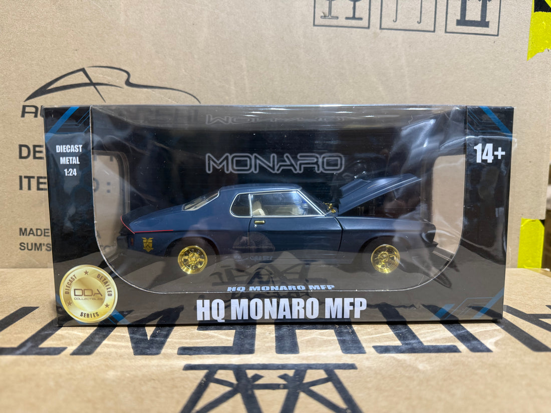 MFP MAD MAX - HOLDEN MONARO HQ 350 PURSUIT NIGHTRIDER - GOLD CHASE EDITION - 1:24 SCALE DIECAST MODEL