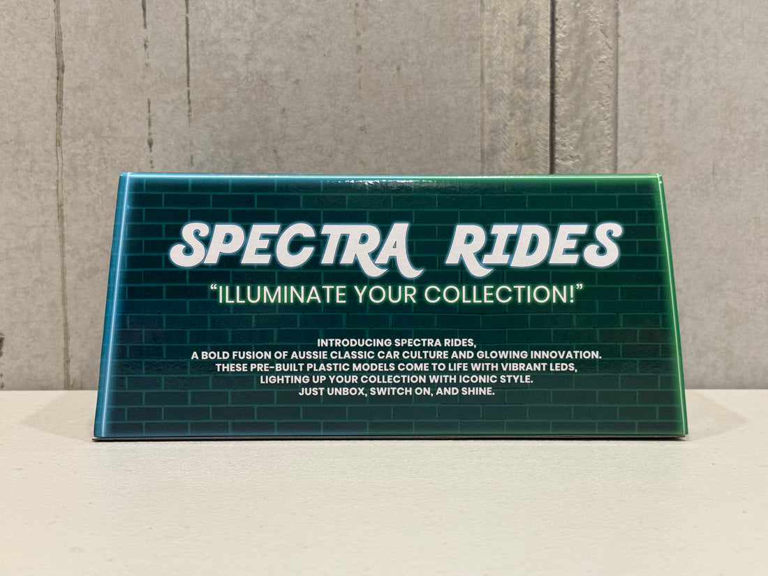 LIGHT UP RED HQ GTS MONARO - SPECTRA RIDES - 1:24 SCALE