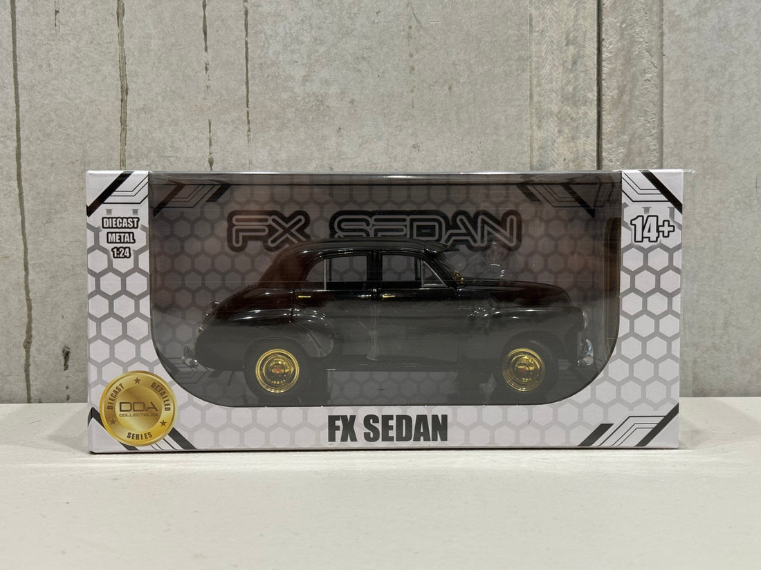 HOLDEN FX SEDAN - CHASE EDITION - 1:24 SCALE DIECAST MODEL - DDA