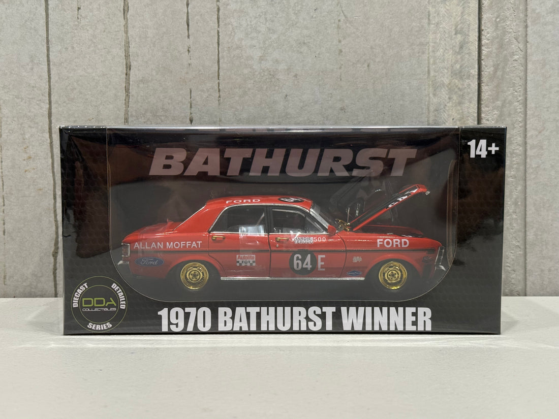 ALLAN MOFFAT - 1970 BATHURST WINNER - CHASE EDITION - 1:24 SCALE DIECAST MODEL