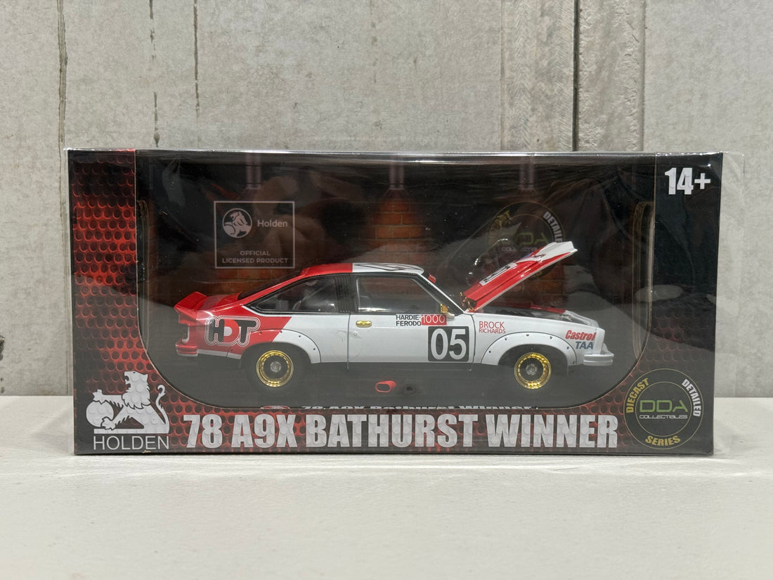 PETER BROCK - 1978 BATHURST WINNER - A9X TORANA - CHASE EDITION - 1:24 SCALE DIECAST MODEL - DDA