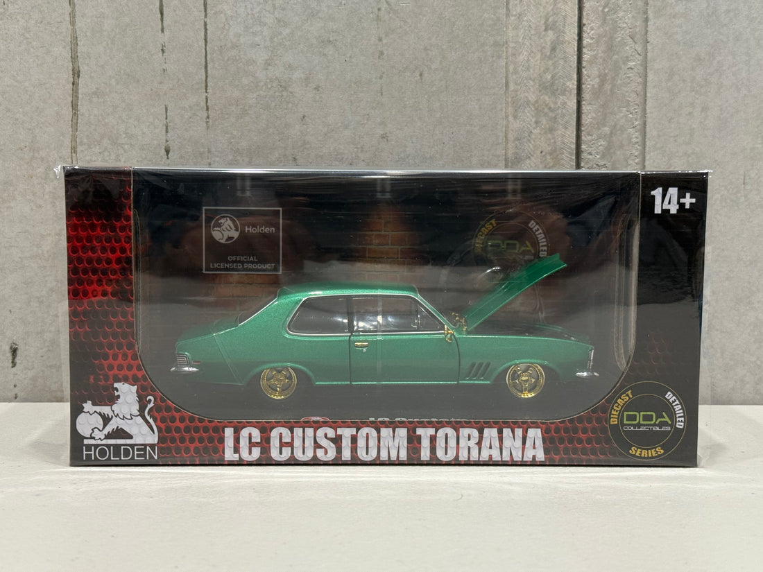 INDY GREEN LC 308 TORANA - GOLD CHASE EDITION - 1:24 SCALE DIECAST MODEL - DDA