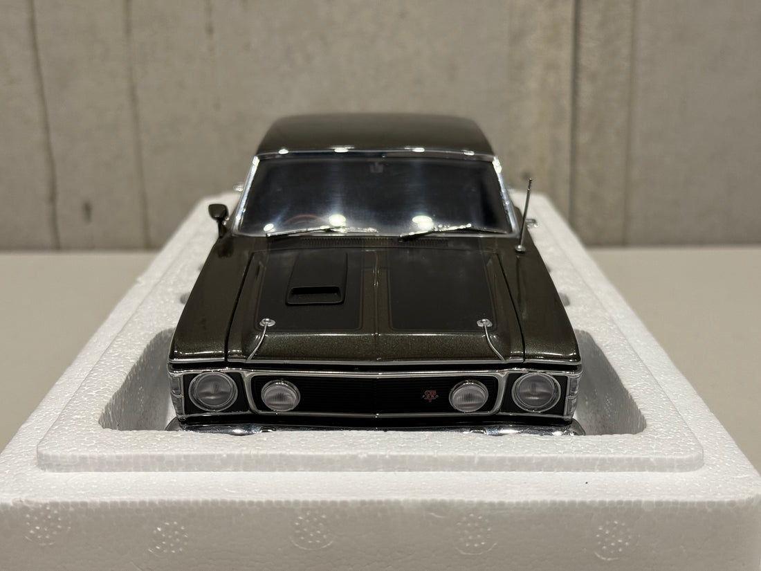 FORD XW FALCON GTHO PHASE 2 - REEF GREEN - 1:18 SCALE DIECAST MODEL - BIANTE/AUTOART