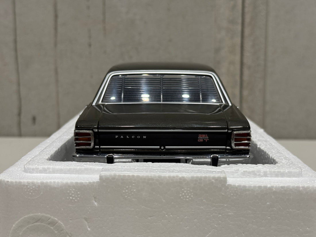FORD XW FALCON GTHO PHASE 2 - REEF GREEN - 1:18 SCALE DIECAST MODEL - BIANTE/AUTOART