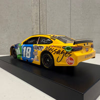 KYLE BUSCH 2021 M&M'S MESSAGES-AWESOME - 1:24 SCALE ELITE DIECAST MODEL