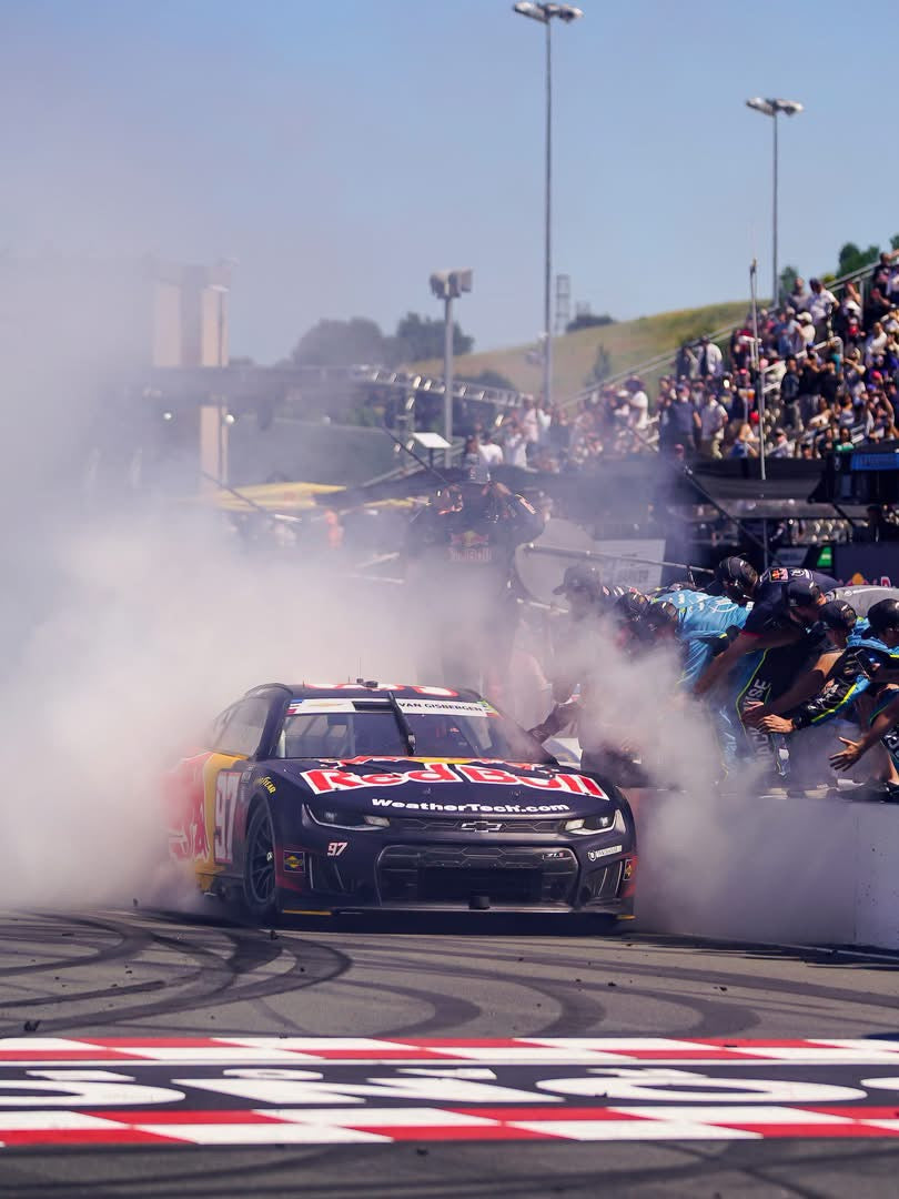 *PRE-ORDER* SHANE VAN GISBERGEN 2026 RED BULL SONOMA RACED WIN 1:24 SCALE ARC DIECAST
