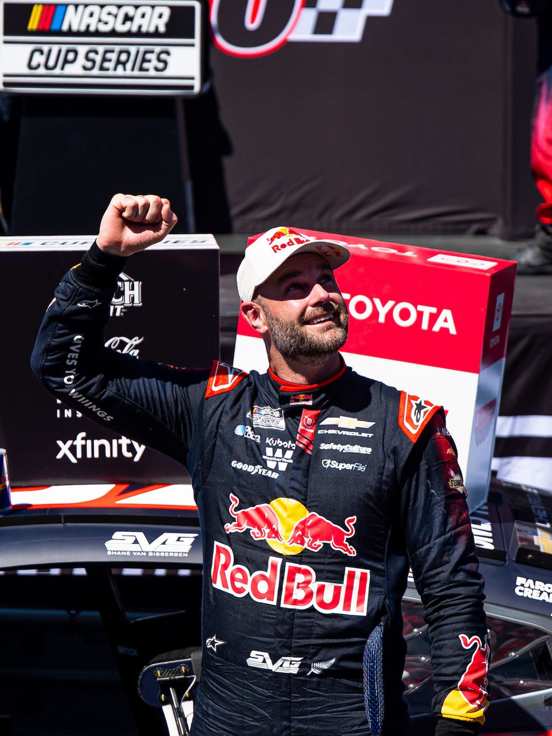 *PRE-ORDER* SHANE VAN GISBERGEN 2026 RED BULL SONOMA RACED WIN 1:24 SCALE ARC DIECAST