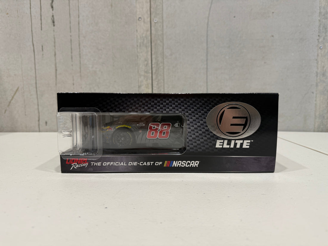 SHANE VAN GISBERGEN 2025 JOCKEY NEW ZEALAND 1:24 SCALE ELITE DIECAST