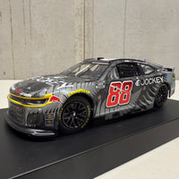 SHANE VAN GISBERGEN 2025 JOCKEY NEW ZEALAND 1:24 SCALE ELITE DIECAST