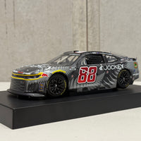 SHANE VAN GISBERGEN 2025 JOCKEY NEW ZEALAND 1:24 SCALE ELITE DIECAST