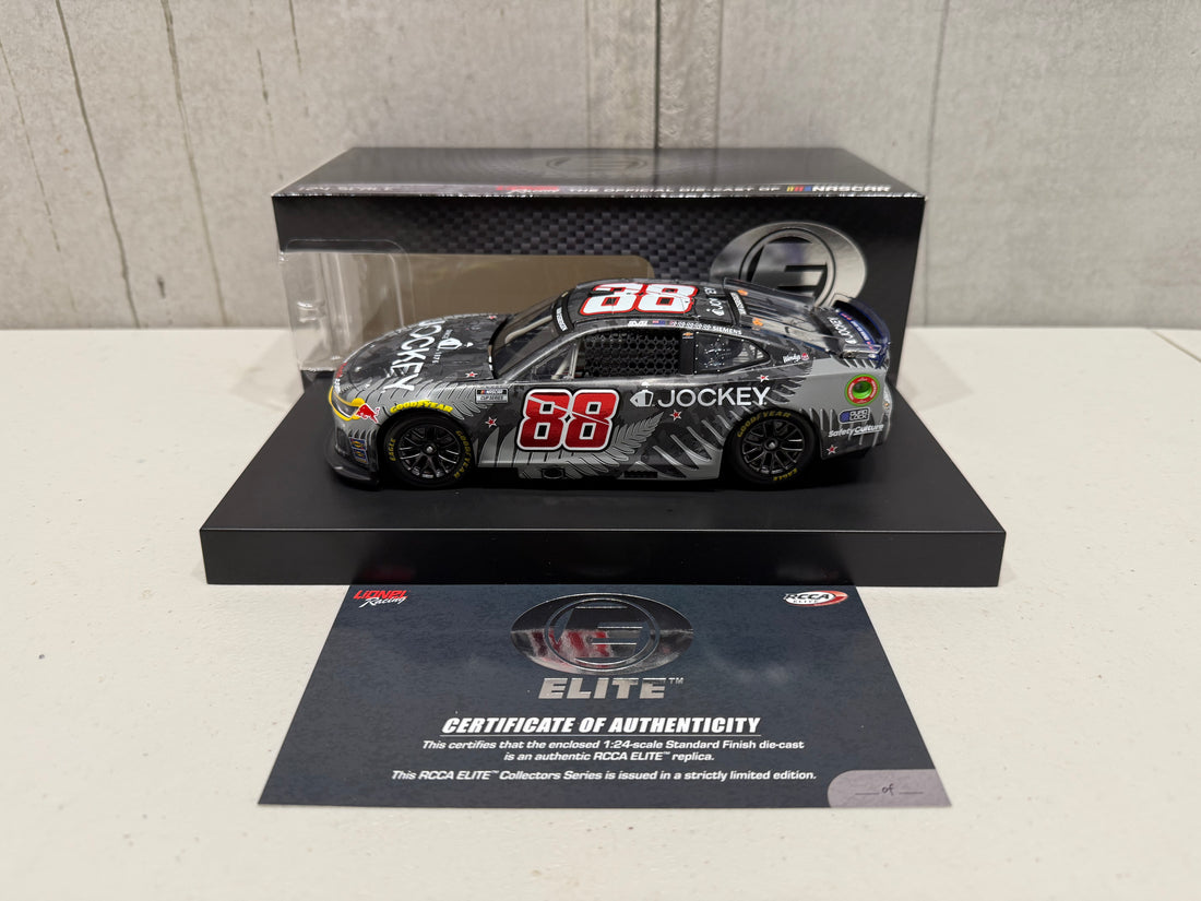 SHANE VAN GISBERGEN 2025 JOCKEY NEW ZEALAND 1:24 SCALE ELITE DIECAST