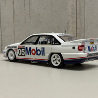 1991 PETER BROCK/ANDREW MIEDECKE - BATHURST 1000 - HOLDEN VN COMMODORE - 1:18 SCALE DIECAST MODEL - BIANTE