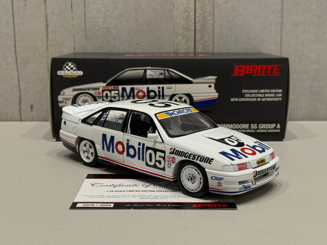 1991 PETER BROCK/ANDREW MIEDECKE - BATHURST 1000 - HOLDEN VN COMMODORE - 1:18 SCALE DIECAST MODEL - BIANTE