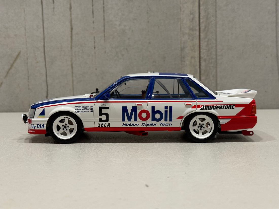 1986 ETCC SPA 24Hr - BROCK/MOFFAT/HARVEY - HOLDEN VK COMMODORE - 1:18 SCALE DIECAST MODEL - BIANTE