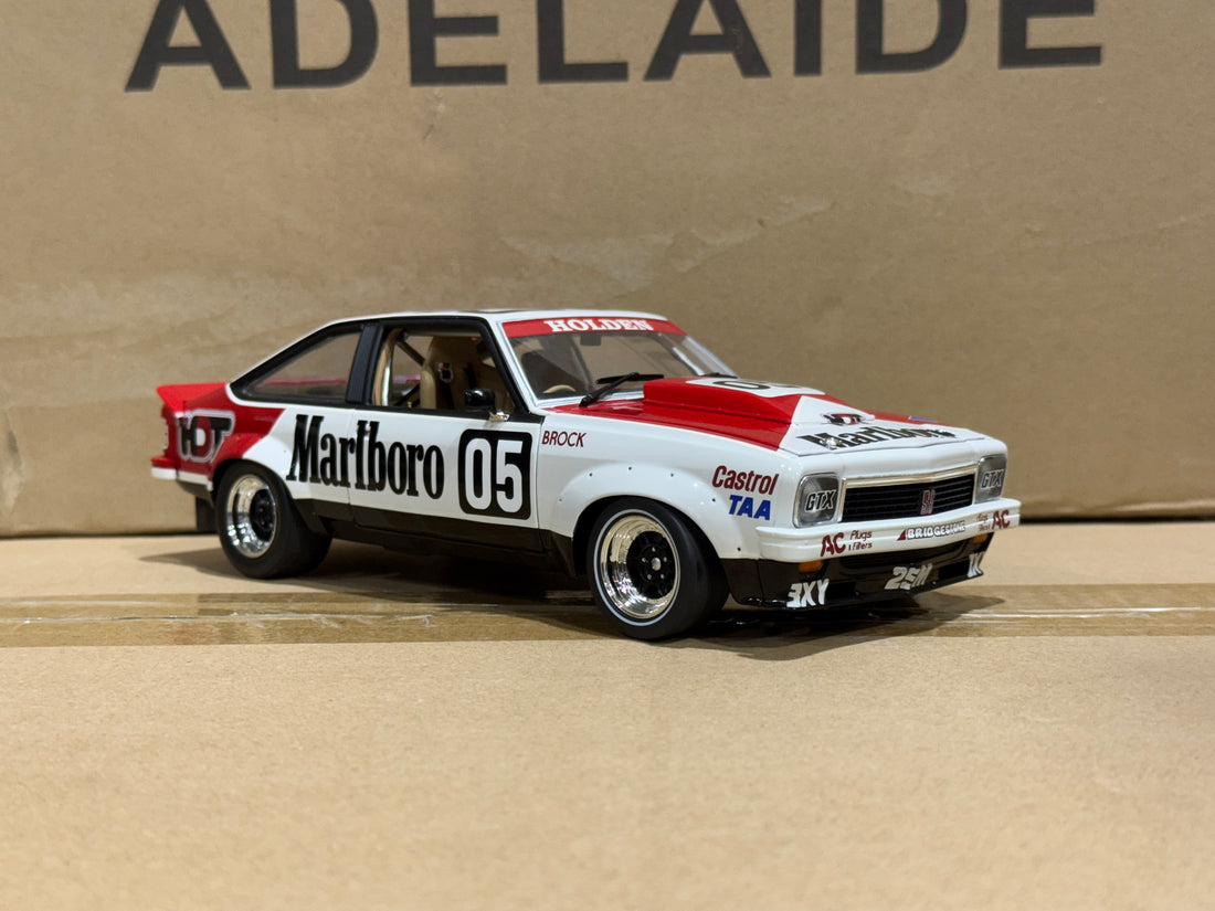 PETER BROCK - 1979 SANDOWN 400 WINNER - HOLDEN LX TORANA A9X - 1:18 SCALE DIECADT MODEL