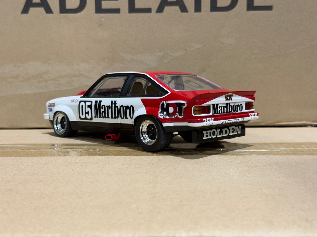 PETER BROCK - 1979 SANDOWN 400 WINNER - HOLDEN LX TORANA A9X - 1:18 SCALE DIECADT MODEL