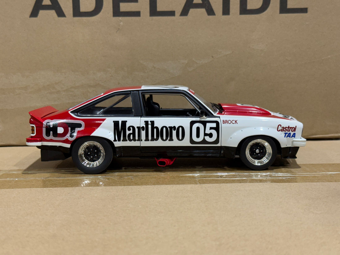 PETER BROCK - 1978 SANDOWN 400 WINNER - HOLDEN LX TORANA A9X - 1:18 SCALE DIECAST MODEL