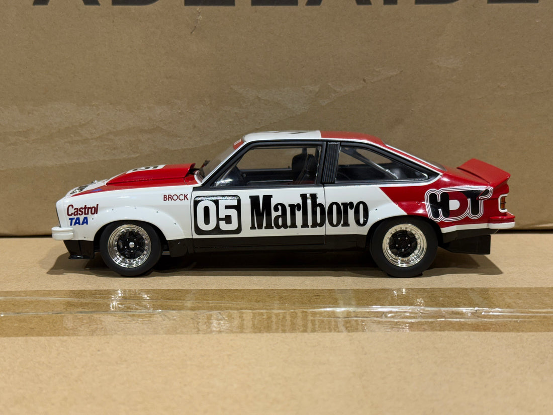 PETER BROCK - 1978 SANDOWN 400 WINNER - HOLDEN LX TORANA A9X - 1:18 SCALE DIECAST MODEL