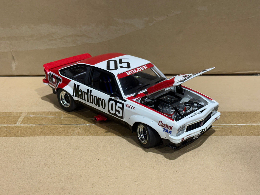 PETER BROCK - 1978 SANDOWN 400 WINNER - HOLDEN LX TORANA A9X - 1:18 SCALE DIECAST MODEL