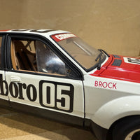 PETER BROCK - HOLDEN VH COMMODORE #05 1983 ATCC 3RD PLACE - 1:18 SCALE DIECAST MODEL