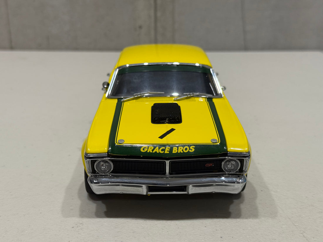 1972 GEOGHEGAN - GRACE BROS ORAN PARK - FORD XY GT-HO SUPER FALCON - 1:18 SCALE DIECAST MODEL