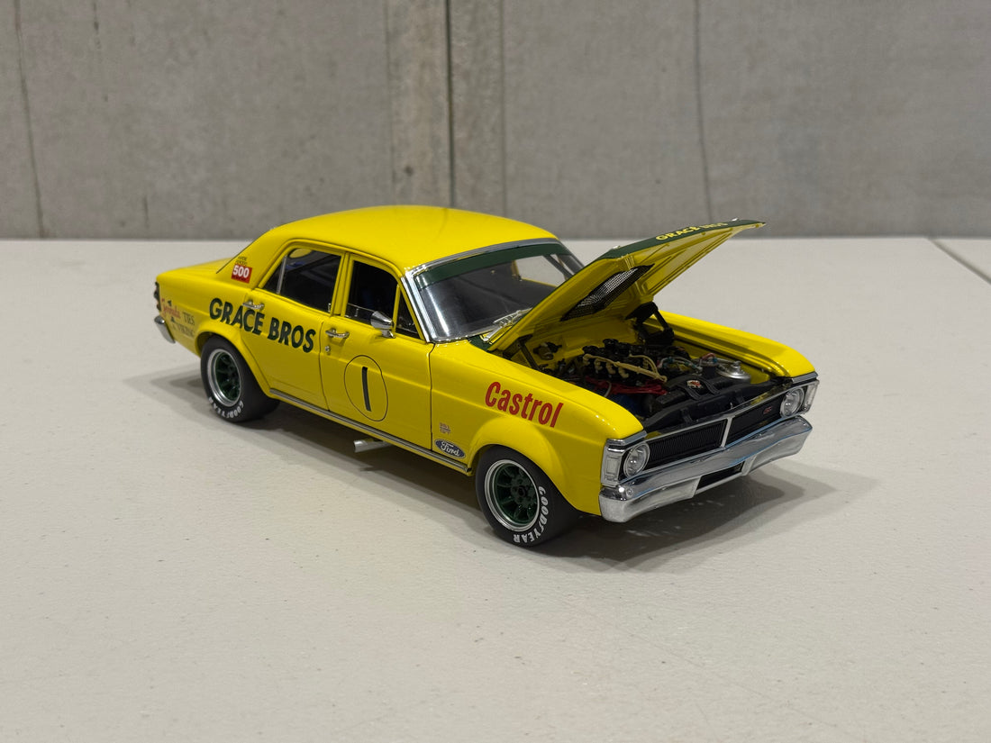 1972 GEOGHEGAN - GRACE BROS ORAN PARK - FORD XY GT-HO SUPER FALCON - 1:18 SCALE DIECAST MODEL