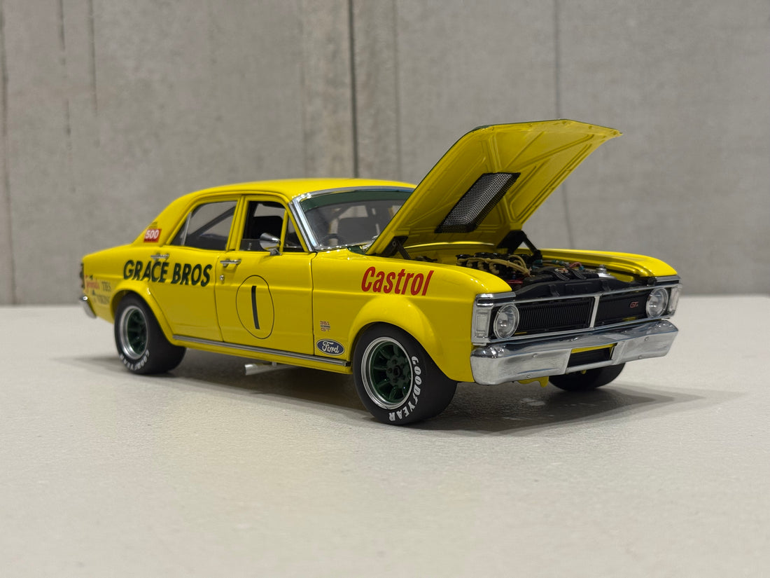 1972 GEOGHEGAN - GRACE BROS ORAN PARK - FORD XY GT-HO SUPER FALCON - 1:18 SCALE DIECAST MODEL