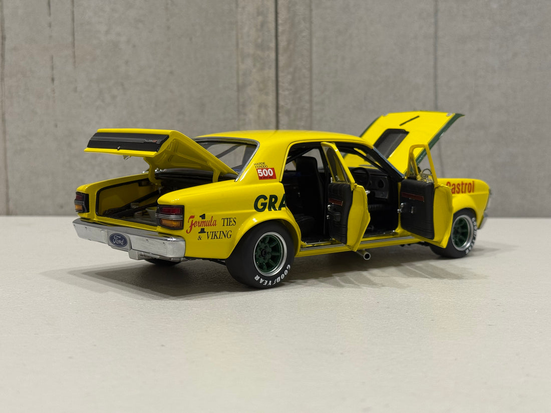 1972 GEOGHEGAN - GRACE BROS ORAN PARK - FORD XY GT-HO SUPER FALCON - 1:18 SCALE DIECAST MODEL