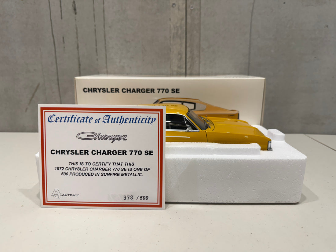 1972 CHRYSLER CHARGER 770 SE - SUNFIRE METALLIC - 1:18 SCALE DIECAST MODEL